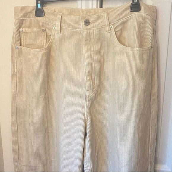 BDG Urban Outfitters Cream Corduroy Pants High and Wide Leg Size 32” Waist - Picture 2 of 11